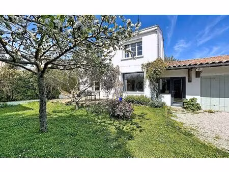 maison lagord 137 m² t-5 à vendre  630 000 €