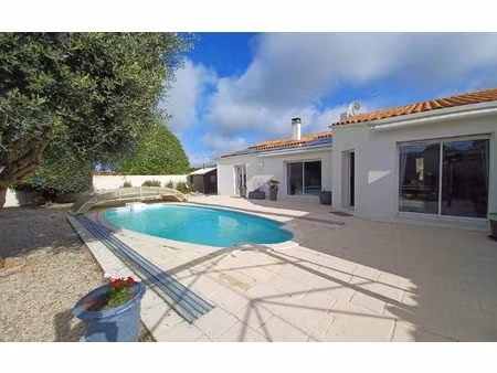 maison saint-sauveur-d'aunis m² t-5 à vendre  424 700 €