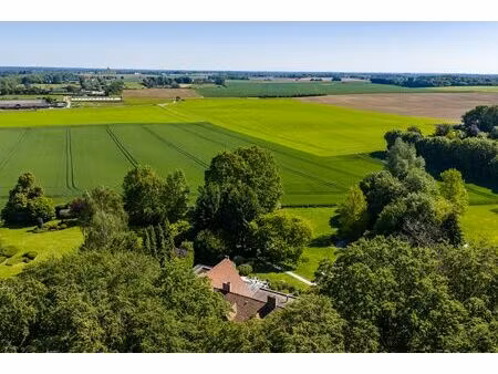 villa à vendre avec garage et terrasse   ophain-bois-seigneur-isaac (vbe11337)