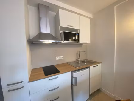 hyper centre - studio