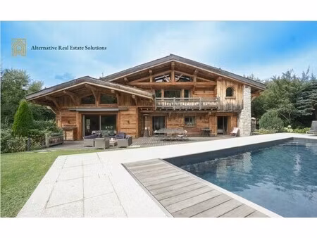 maison de luxe à vendre à megève