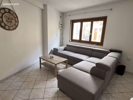 studio 1 pièce 24 m²