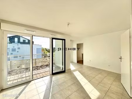 appartement 2 pièces 47 m²