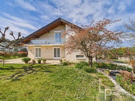 maison de luxe à vendre à anthy-sur-léman