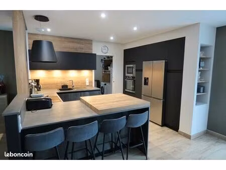 maison 6 pièces 99 m²