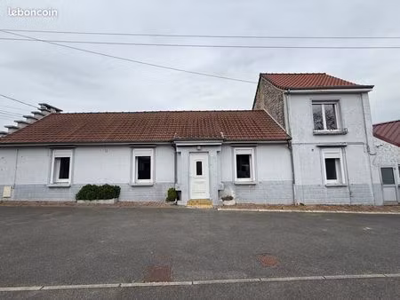 maison 3 pièces 77 m²