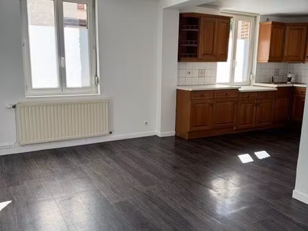 t4 saleux proche hôpital amiens sud