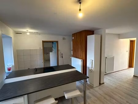 grand 2pièces coin repas