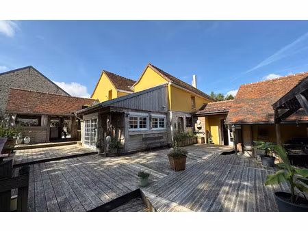 maison bellot 231 m² t-5 à vendre  390 000 €