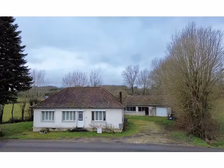 vente maison 4 pièces 83 m² à chauffour-sur-vell (19500)  124 000 €