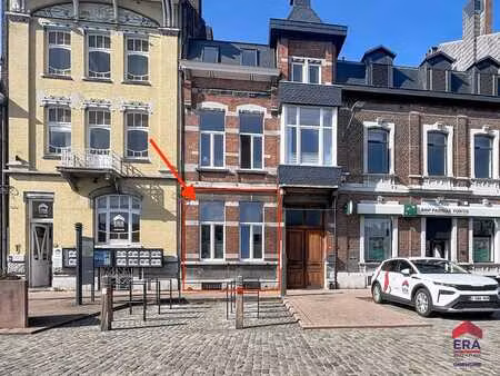 superbe appartement 1 ch situé en plein centre!