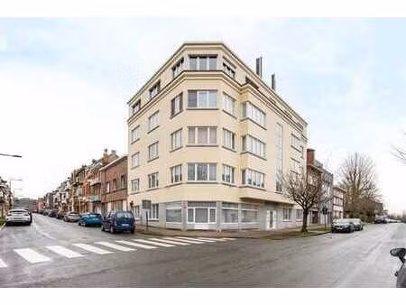 élégant appartement au rez-de-chaussée