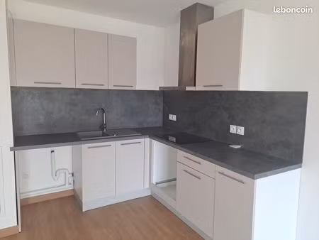 appartement 4 pièces 77 m²