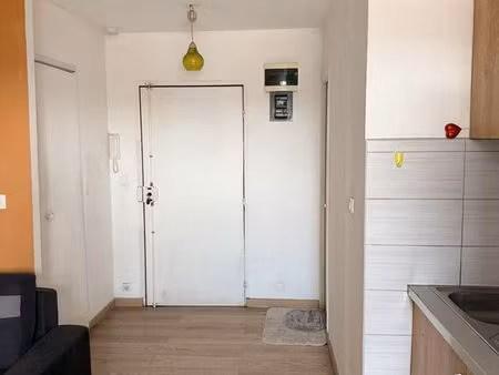 t2 meublé 13001 marseille