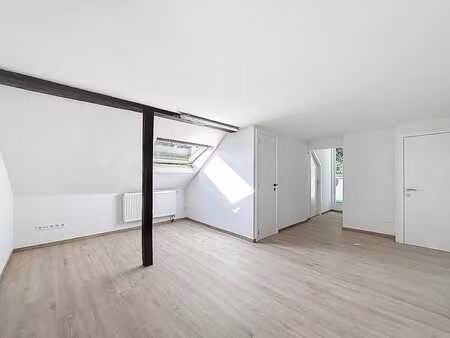 appartement 1 ch. avec terrasse privative à namur la plante