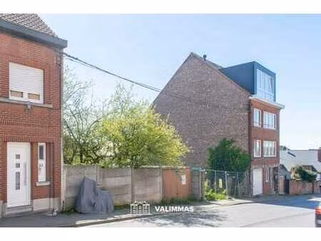projectgrond (incl. plannen & vergunning) vr 8 appartementen