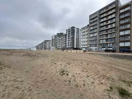 magnifique appartement traversant avec vue frontale sur la