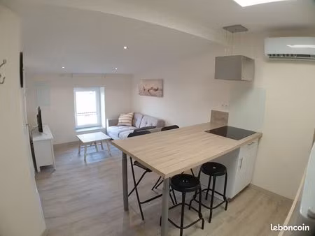 t2 proche cézeaux entièrement équipé