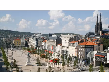 commerce 200m2 plain pied centre ville triangle d'or