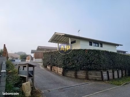 villa 4 pièces 86 m²