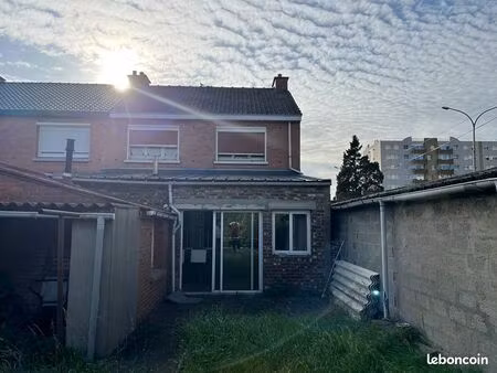 maison 6 pièces 92 m²