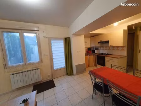 maison rénovée t2 meublé haut anjou 440 libre 1/6