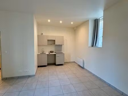 appartement à louer t1
