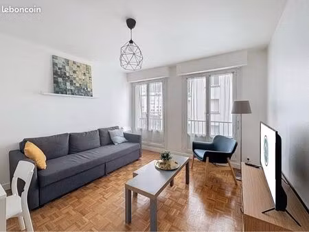 t3 lumineux  disponible