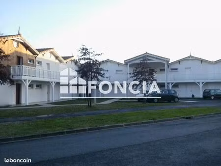 studio 1 pièce 30 m²