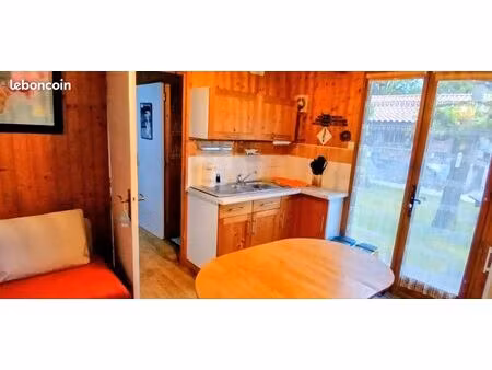 chalet situé à pessac