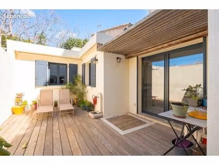 endoume - t2 + terrasse plein sud