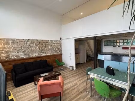 à louer – lumineux t2 meublé 56 m² – pentes croix-rousse