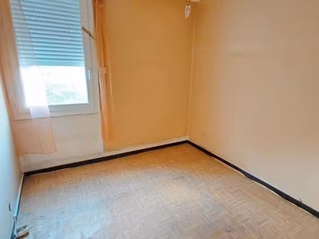 appartement t5/t6 à renover
