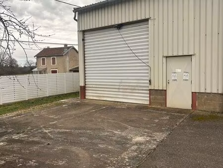 location atelier local 100m2