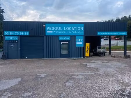 bâtiment espace de la motte vesoul - 225m2 + grand parc (27 ares)