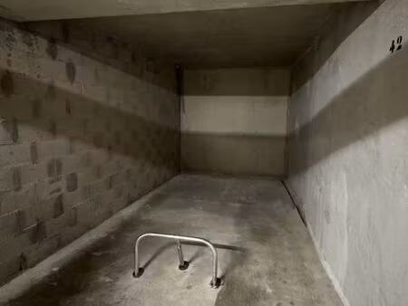 place de parking en sous sol