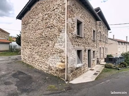 maison de village 4 pièces 80 m²