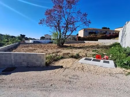 terrain 355 m² septemes les vallons