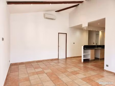 appartement t3 le rove plein sud avec cave et parking inclus