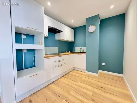 t4 rénové - 3 chambres - st genis laval