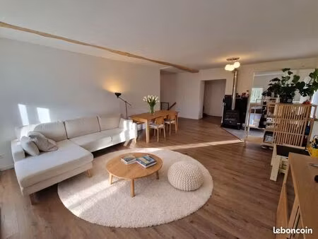 maison 5 pièces 127 m² + 121 m² à aménager - chamelet (69)