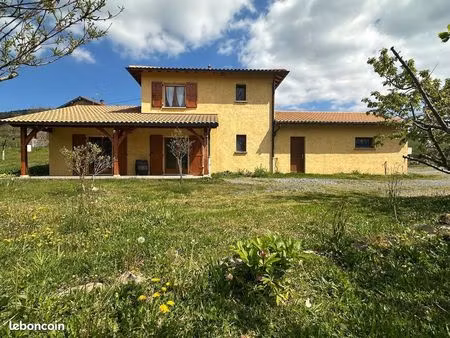 villa 6 pièces 120 m²