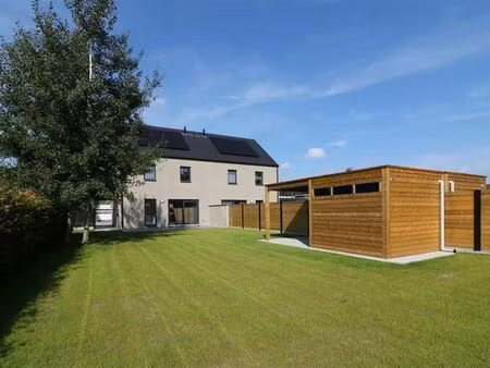 maison à louer à averbode € 1.300 (jxevu) - lissens | zimmo