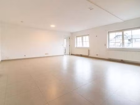 bien professionnel à louer à wavre € 1.500 (ln9rv) - immobilière hendrix entreprise | zimm