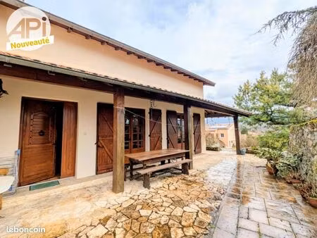 villa 6 pièces 127 m²