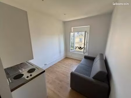 location bel studio 14 m² à paris 75015