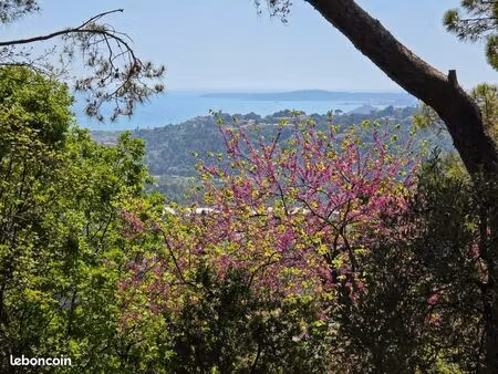 terrain 1 626 m² la gaude