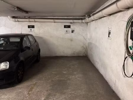 place de parking à vendre – 29 rue du colisée paris 8e