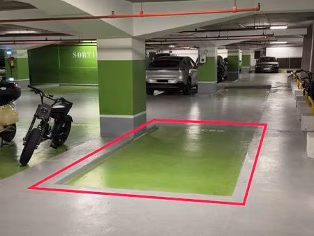 place de parking à vendre / paris 15 beaugrenelle