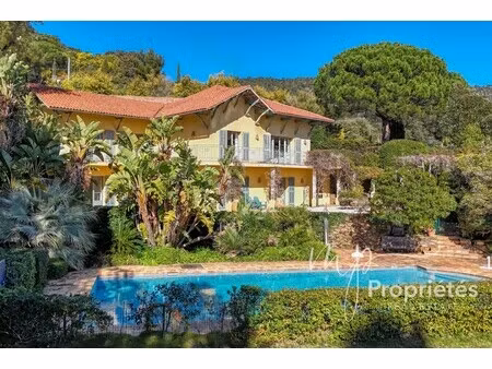 maison de luxe à vendre à rayol-canadel-sur-mer